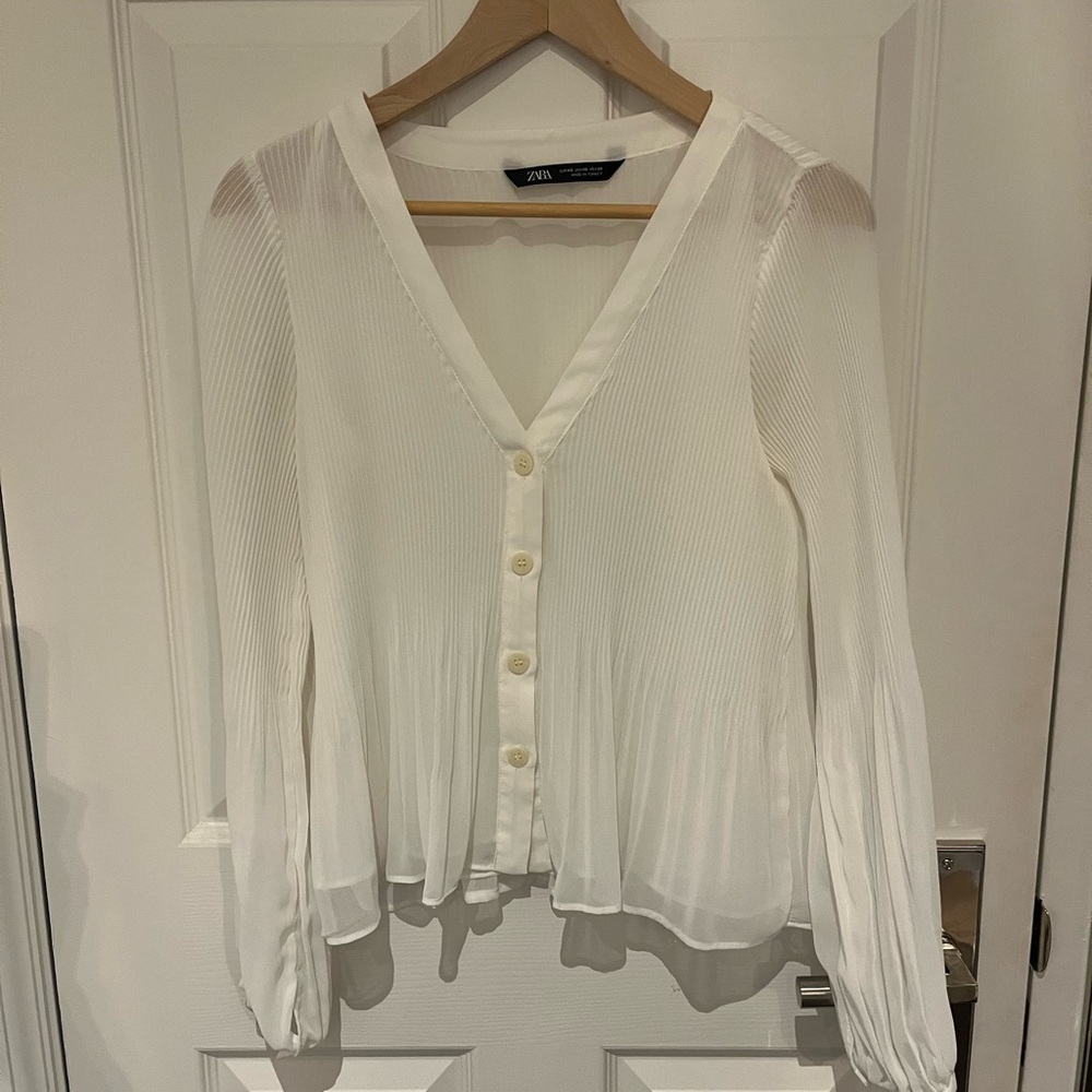 Zara Cream Button-Down Blouse with Pleating detail